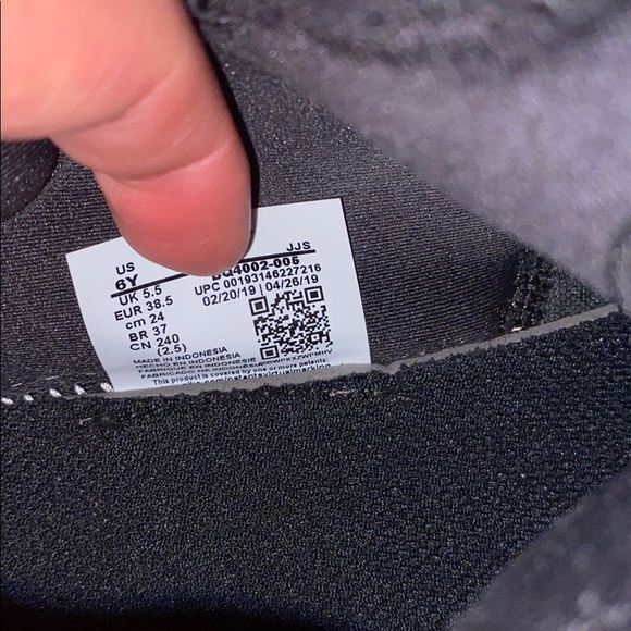 ☄️SOLD 🌸 Nike new presto 6Y - Picture 3 of 4